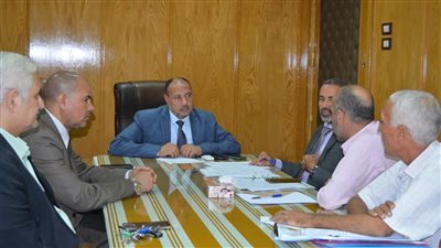  وحدة التطبيقات العلمية بجامعة الأزهر للوجه القبلي تناقش تحسين جودة الخدمات المقدمة 