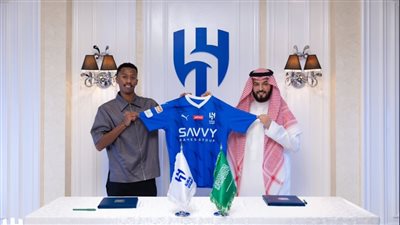 الهلال يعلن تجديد عقد ناصر الدوسري حتي 2027