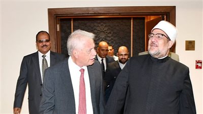 وزير الأوقاف ومحافظ جنوب سيناء يناقشان التعاون المشترك