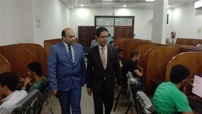 القائم بعمل رئيس جامعة بنها يتفقد كلية التربية الرياضية وعددًا من المراكز والوحدات بكفر سعد