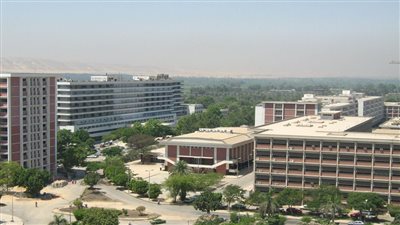 مستشفى أسيوط الجامعي لجراحة المسالك البولية يستقبل 4479 مريضا بالعيادات الخارجية فى شهر