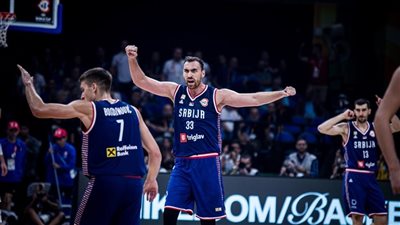  منتخب صربيا يتأهل الي نصف نهائي مونديال السلة بعد هزيمة ليتوانيا 