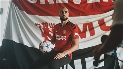 إيريك تين هاج يكشف أسباب تعاقد مانشستر يونايتد مع أمرابط