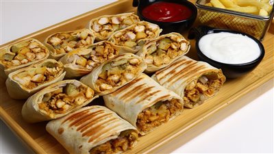 على خطى المطاعم.. حضري شاورما الدجاج اللذيذة