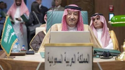 الخريجي: عودة سوريا إلى محيطها العربي سيُسهم إيجابًا في حل الأزمة 