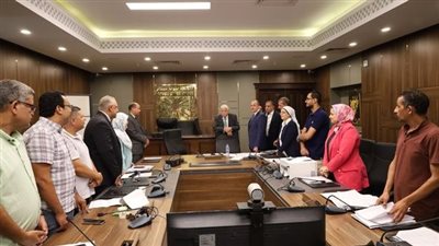 فوده يتابع جلسة مقعد تسوية المنازعات لحل مشاكل المواطنين بطور سيناء