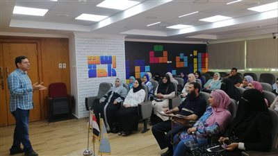 ورشة عمل تنشيطية لرفع كفاءة موظفي المراكز التكنولوجية بكفرالشيخ