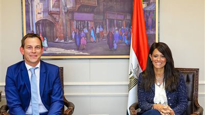 المشاط تناقش تعزيز التعاون مع رئيس 