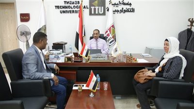 رئيس جامعة طيبة تبحث سبل التعاون مع وفد مهندسون من أجل مصر