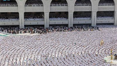 المملكة والحج.. قصة نجاح استثنائي وخدمة الحرمين شرف منذ عهد الملك المؤسس