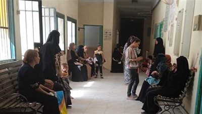 أكثر من 14 ألف منتفعة في المرحلة الأولي لحملة تنظيم الأسرة بقنا