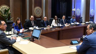 مدبولى  يستعرض مخططات مشروع تطوير حديقتي الحيوان والأورمان بالجيزة 