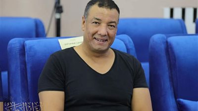 الحوار الوطني.. هشام الجخ يطالب بإجراء اختبار لغة عربية للمتقدمين للعمل في الجهات الحكومية