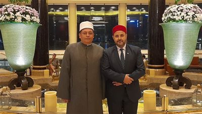 تتابع وصول وفود الدول المشاركة في مؤتمر الفضاء الإلكتروني والذكاء الاصطناعي