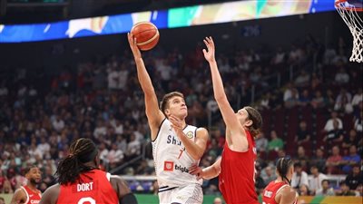 صربيا الى نهائي مونديال السلة بعد الفوز على كندا 