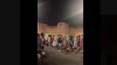  فرار المواطنين خارج منازلهم خوفًا من الزلزال المدمر بالمغرب (شاهد)