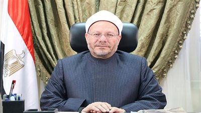 المفتي: وسائل التواصل والفضاء الإلكتروني أحد طرق التفاهم وتبادل المعلومات 