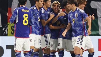 مانشستر سيتي ينافس ليفربول على ضم نجم منتخب اليابان