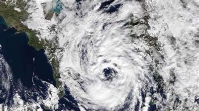 وصول العاصفة دانيال إلى مصر وأمطار متوقعة (فيديو)