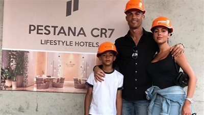 زلزال المغرب.. فندق كريستيانو رونالدو يرفض استقبال اللاجئين