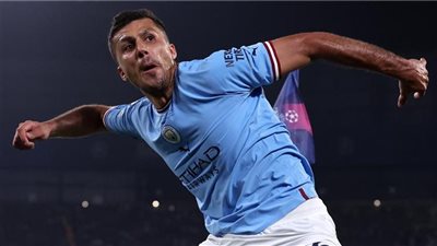 ريال مدريد يعيد فتح ملف رودري بعد تألقه في كأس العالم