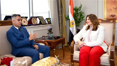 وزيرة الهجرة: حريصون على الاستفادة من جهود وأفكار الشباب في الجمهورية الجديدة