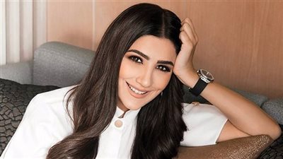 أسرة نعمة الأفوكاتو تنتقل للتصوير فى أحد المحاكم