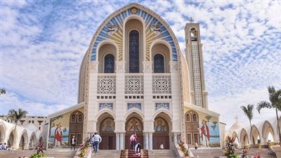 كهنة كنيسة مارمرقس يترأسون 