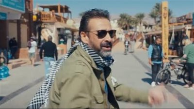 كريم عبد العزيز نمبر وان.. 