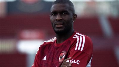 مفاجأة.. موديست فضل الأهلي على  نادي أوروبي 