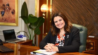 وزيرة الهجرة: مد العمل بمبادرة تسوية المواقف التجنيدية بناء لمطالب المصريين بالخارج