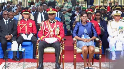 الجابون: إنشاء لجنة تحقيق في المشتريات العامة