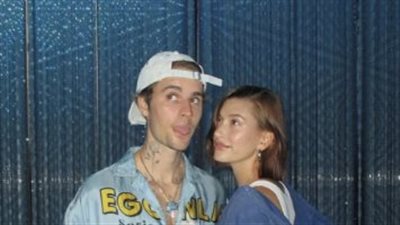 جاستن بيبر يغازل زوجته فى عيد زواجهما الخامس.. سحرتي قلبي