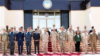  وزير الدفاع والإنتاج الحربى يشهد المرحلة الختامية للتدريب المصرى الأمريكى المشترك (النجم الساطع 2023) 