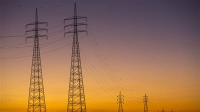 انقطاع الكهرباء يعود من جديد.. رسائل غضب ومطالب برلمانية لمعرفة الأسباب