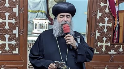 الأنبا يوأنس يترأس طقس 