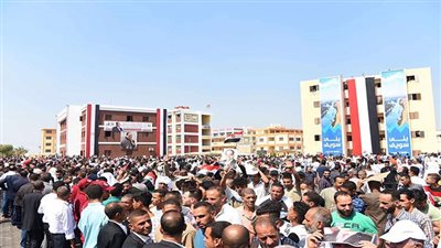 الرئيس يرفع الحد الإعفاء الضريبى بنسبة 