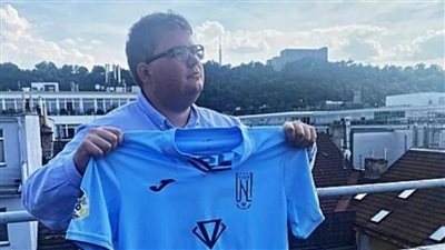 الصفقة الأغرب في التاريخ.. فريق يتعاقد مع لاعب يمارس لعبة 