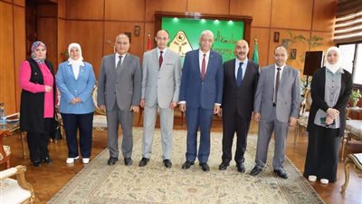 نجاح علاج أول حالتين لأورام البروستاتا بتقنية العلاج الإشعاعي عالي الدقة بمستشفيات جامعة المنوفية