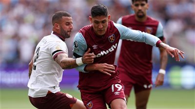 مانشستر سيتي يتأخر بهدف أمام وست هام في الشوط الأول