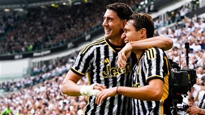 فلاهوفيتش يقود يوفنتوس للفوز على لاتسيو بثلاثية في الدوري الإيطالي