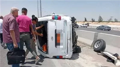 إصابة 3 مواطنين في انقلاب ميكروباص ببني سويف