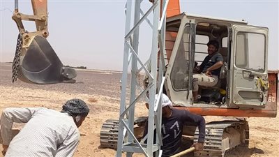 إطلاق التيار الكهربائى بأراضى مشروع الـ١.٥ مليون فدان فى منطقة الطور جزئيًا 