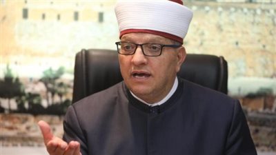 وزير الأوقاف الفلسطيني: تصاعد اقتحامات المستوطنين للأقصى يهدف الوصول للتقسيم الزماني والمكاني