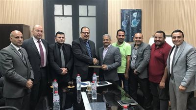  بروتوكول تعاون بين اللجنة النقابية و نادي محامي الأدارت القانونية