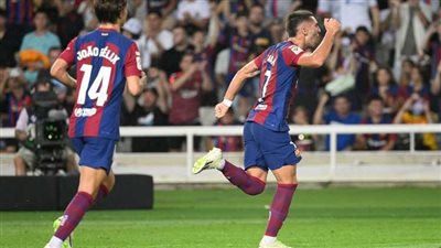 فيران توريس يكسر نحس برشلونة بعد 867 يوما