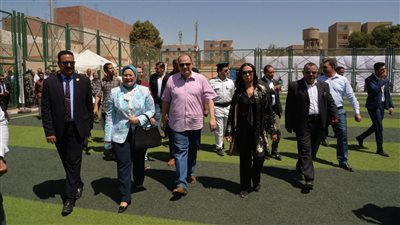 رئيسة المجلس القومي للمرأة ومحافظ أسيوط يتابعان مبادرة 