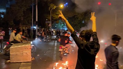 الاحتجاجات تعود إلى الشارع الإيراني في ذكرى وفاة مهسا أميني