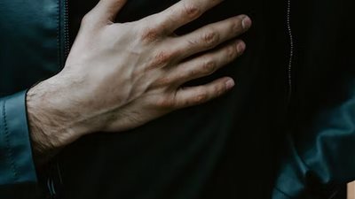 الرجفان الأذيني مرض خطير يسبب عدم انتظام ضربات القلب.. علاماته 