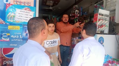 حملة لتوعية المواطنين والمحلات التجارية بأهمية وضع صندوق قمامة بحي شرق أسيوط